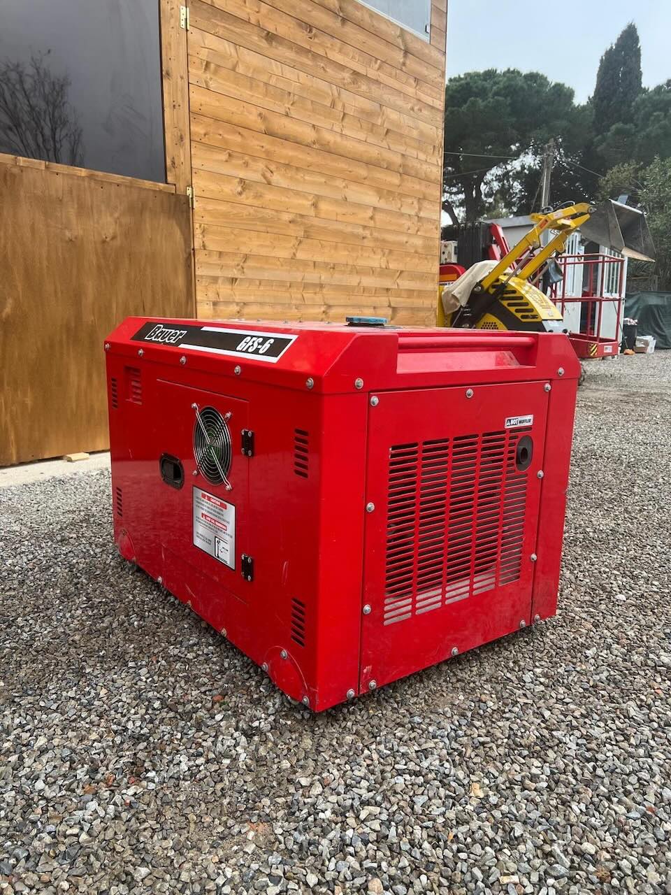 Generatore TecnoGen 220 / 380 5 kW