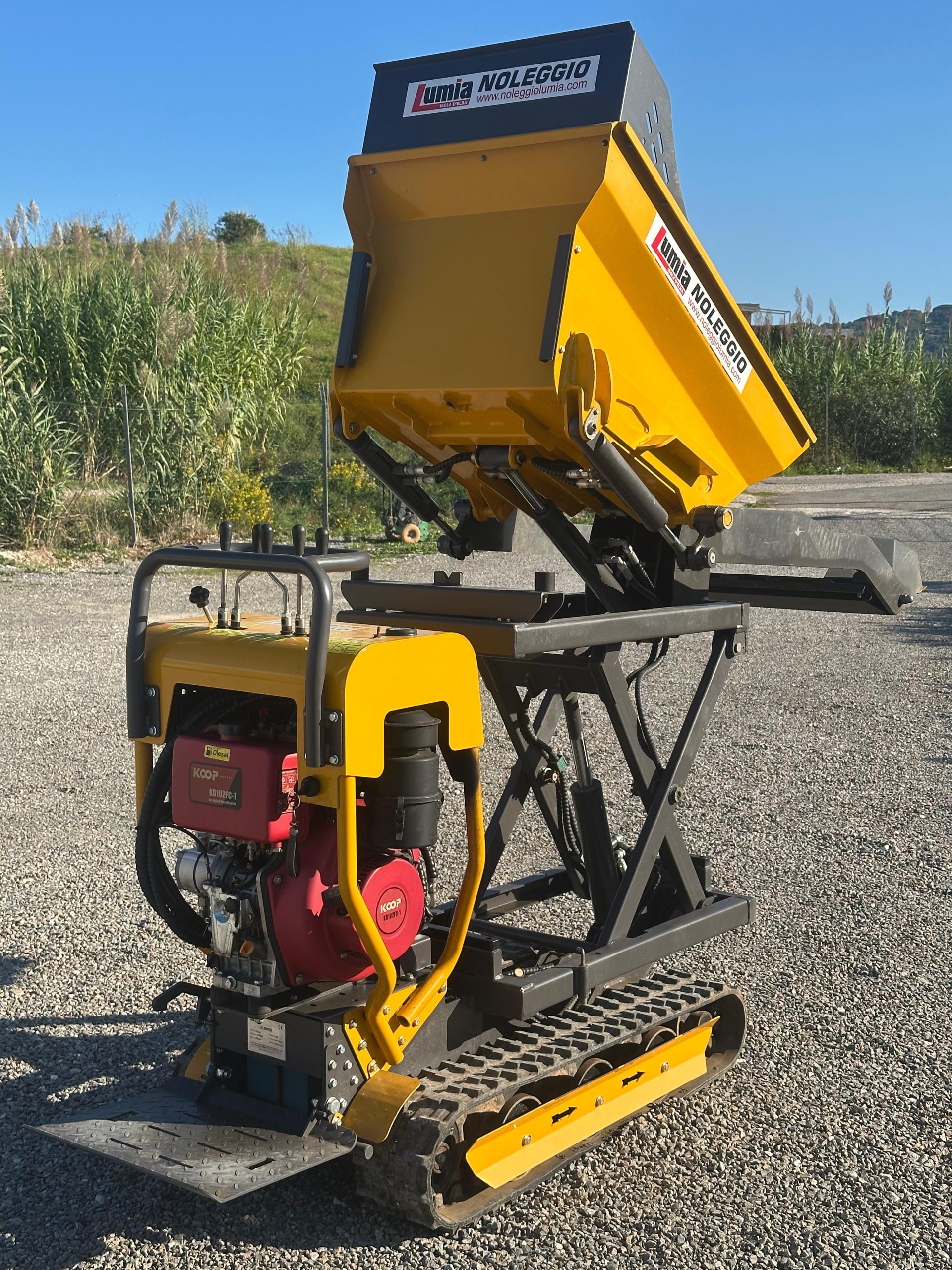 WhatsApp Image 2025-10-18 at 16.06.35 (1)